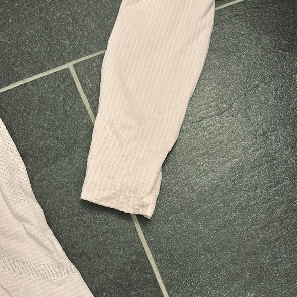 Lululemon pink long sleeve top - Picture 4 of 13